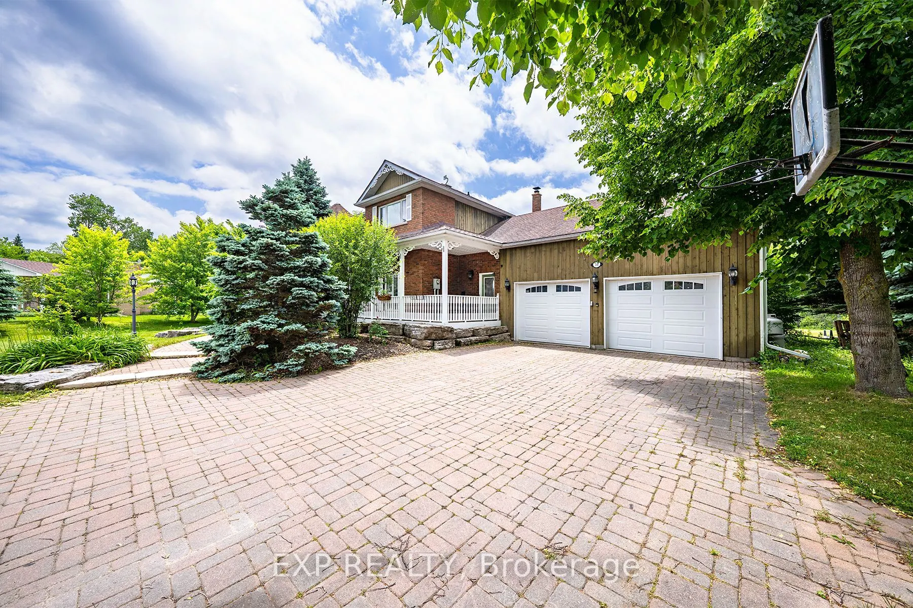 16 Audubon Way