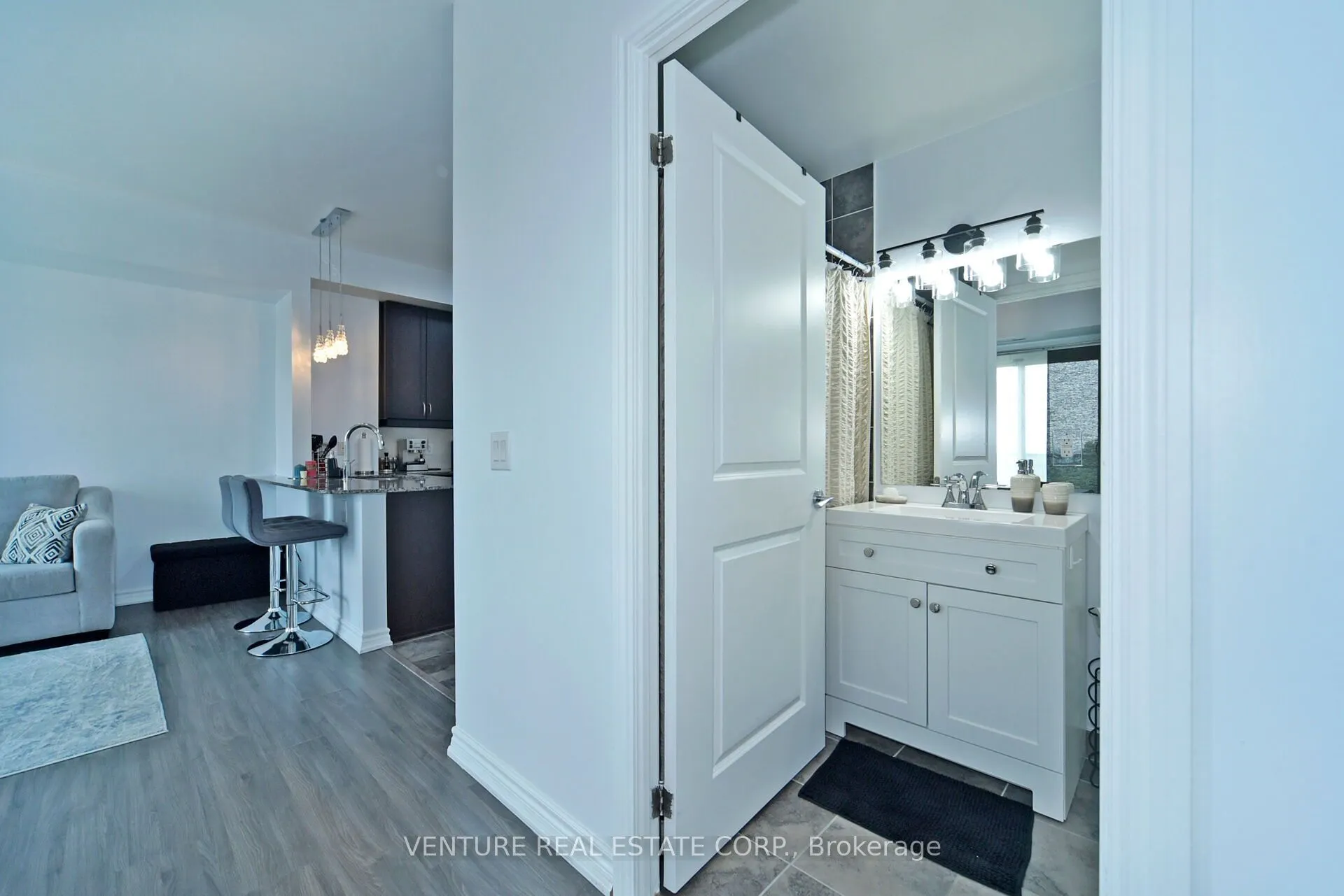 7730 Kipling Avenue, #707