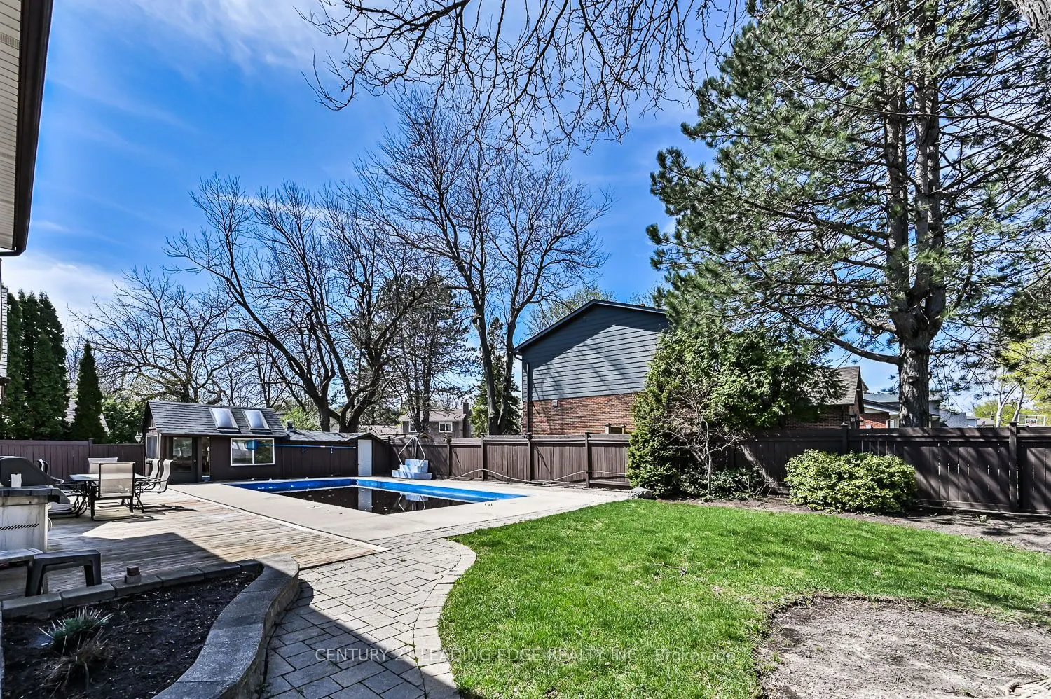 50 Sir Gawaine Place