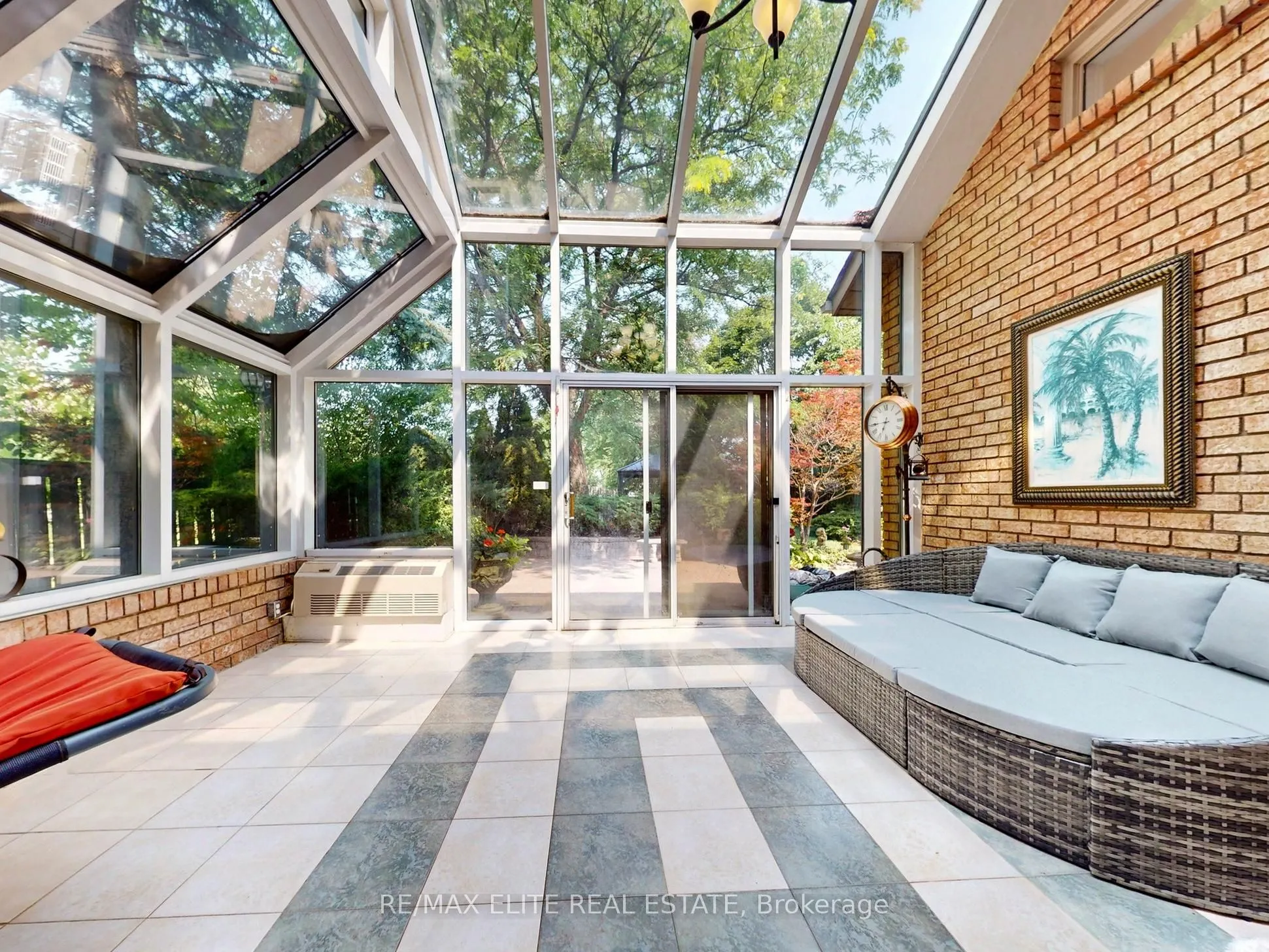 48 Pemberton Road