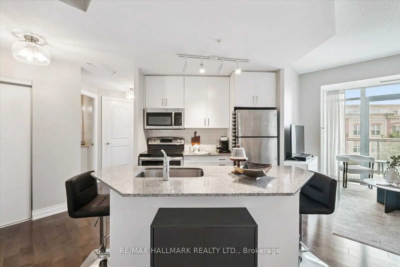 68 Main Street N, #311