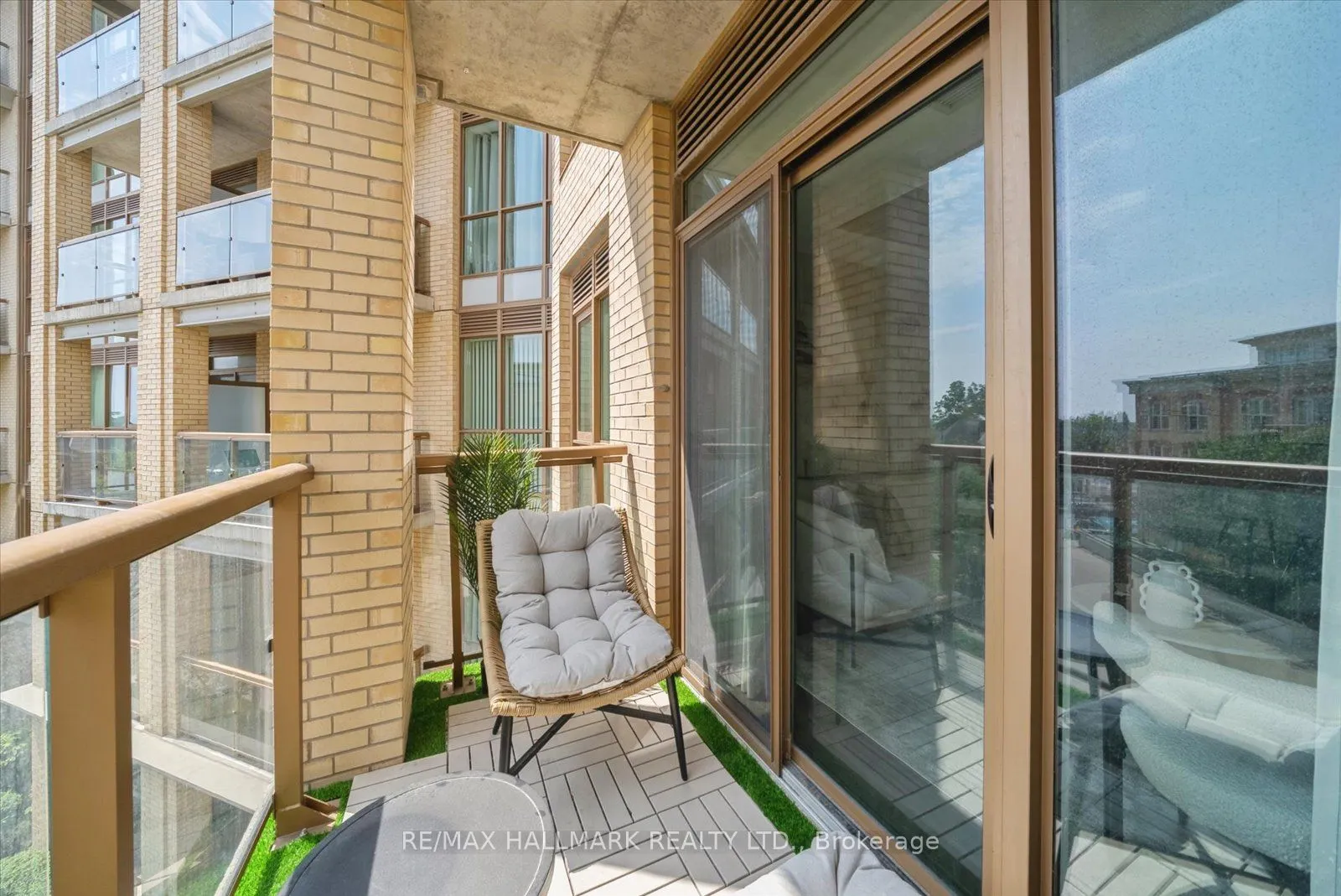 68 Main Street N, #311