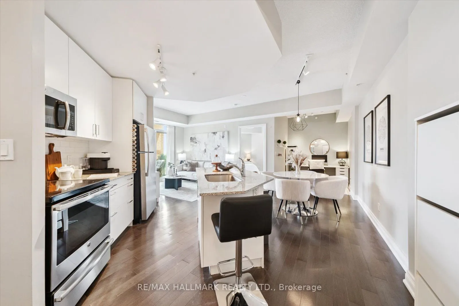 68 Main Street N, #311