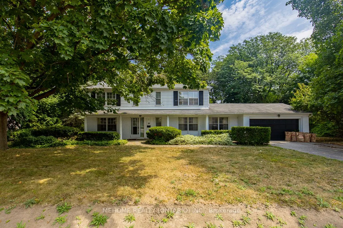 9 Laureleaf Road