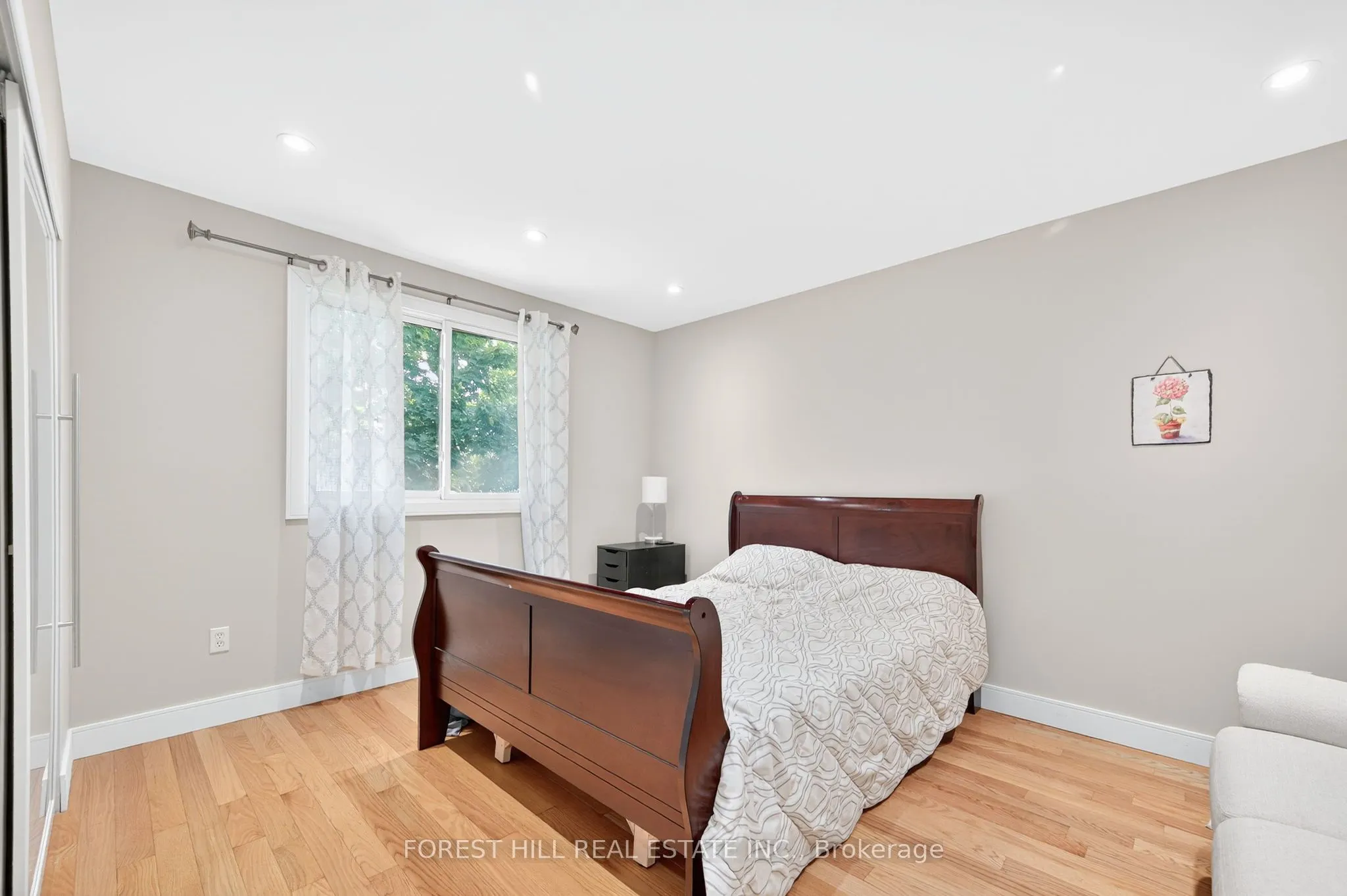 104 Armitage Drive
