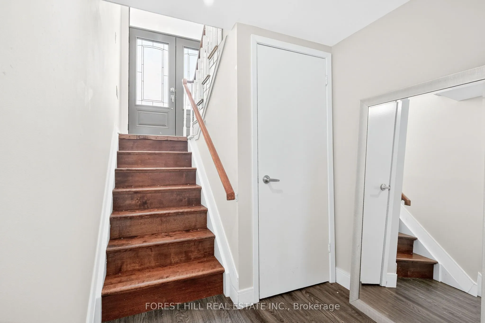 104 Armitage Drive