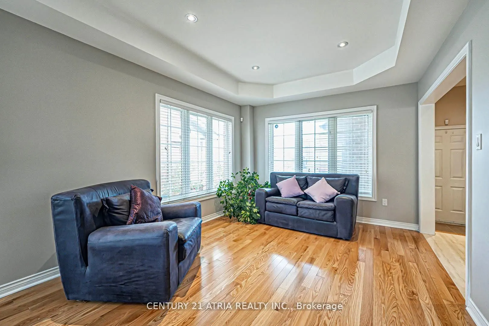 40 Nottingham Drive