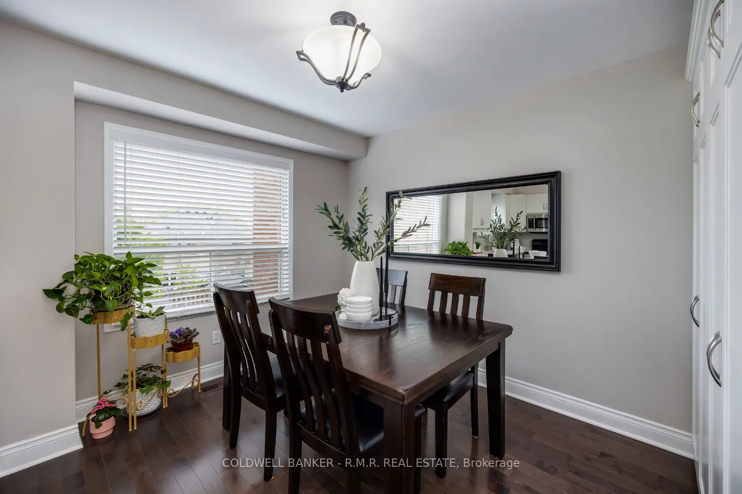 32 Mugford Road