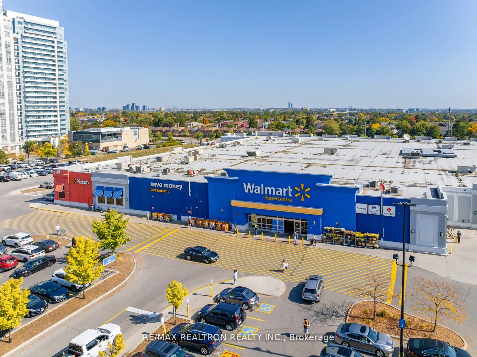30 UPPER MALL Way, #A-209