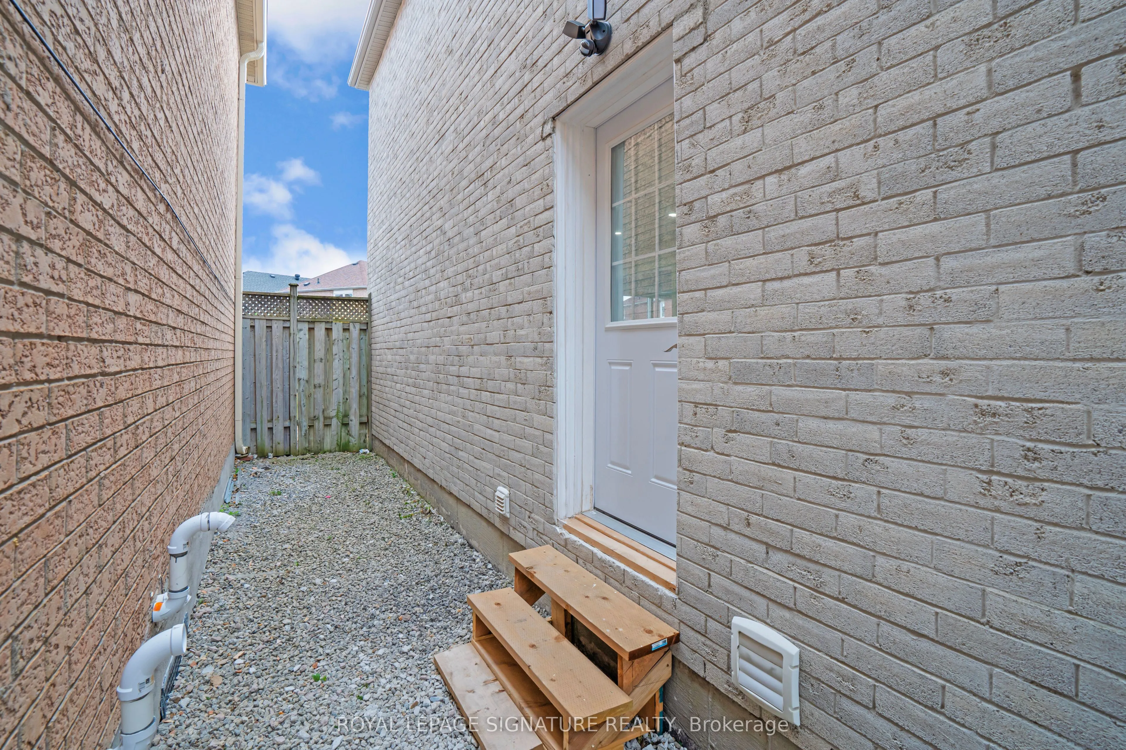 217 Sophia Road