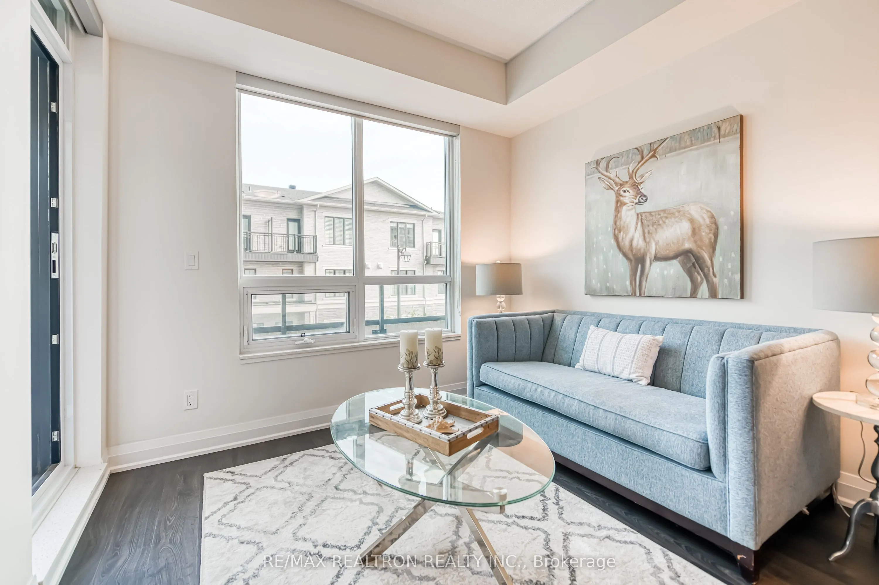 398 Highway 7 E, #215