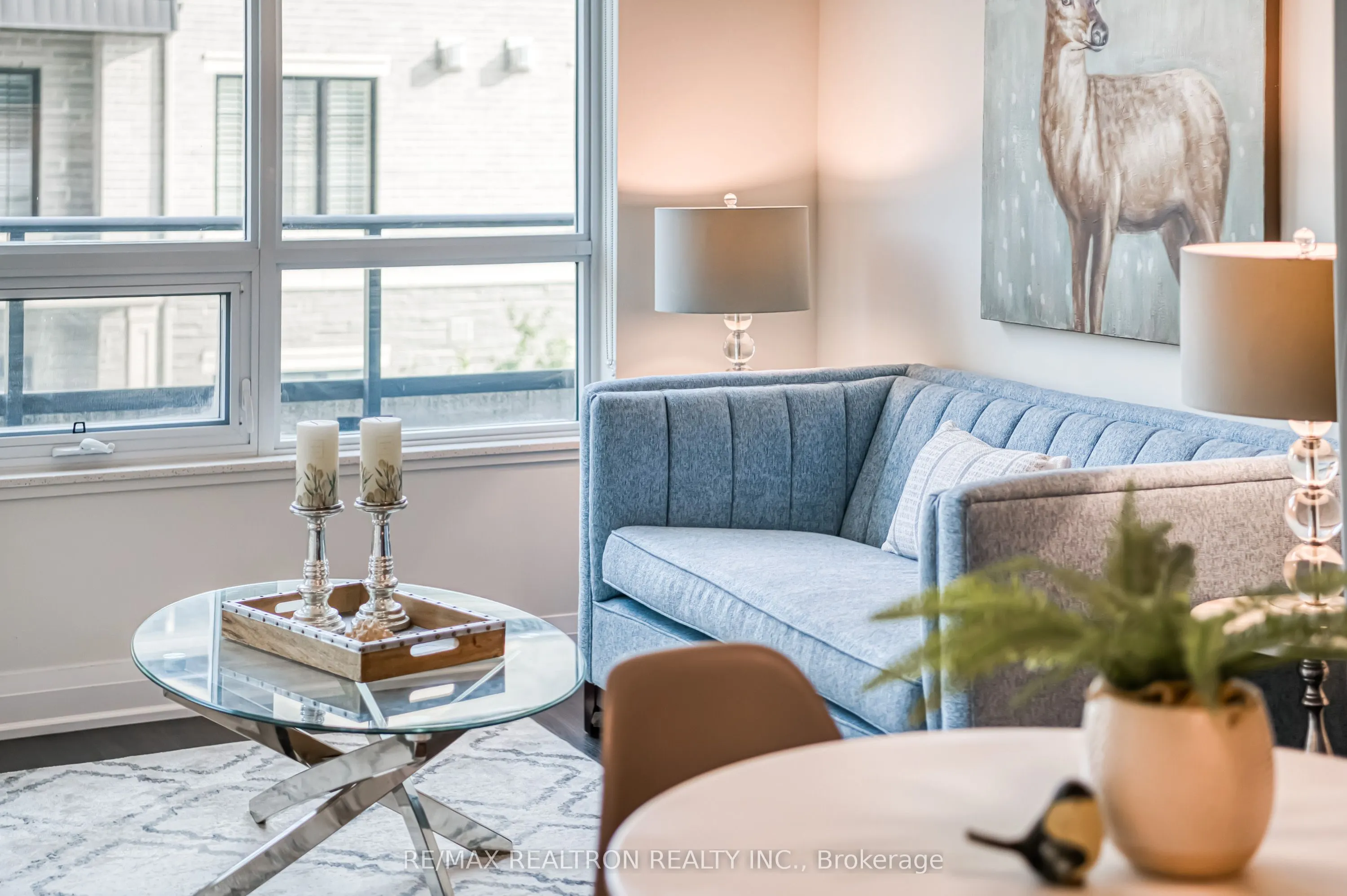 398 Highway 7 E, #215