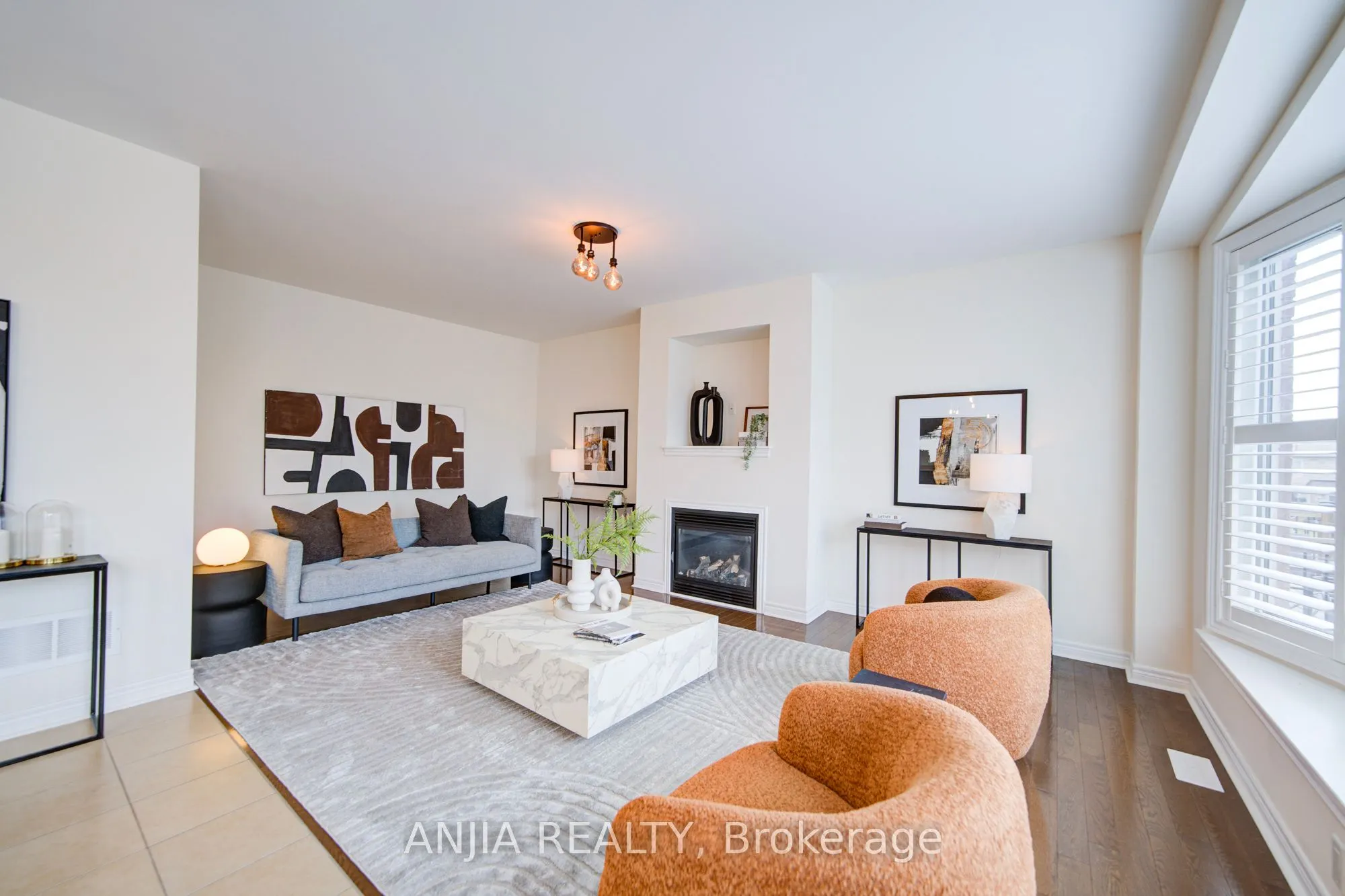 123 Greenforest Grove