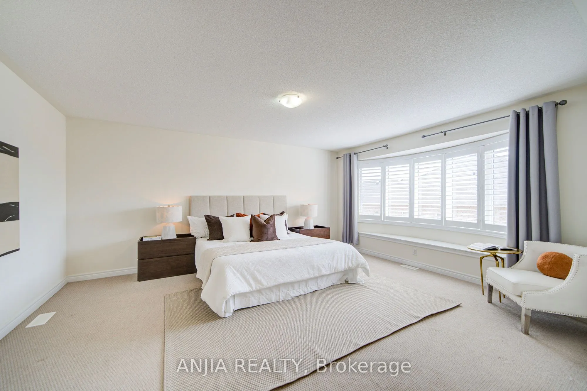123 Greenforest Grove