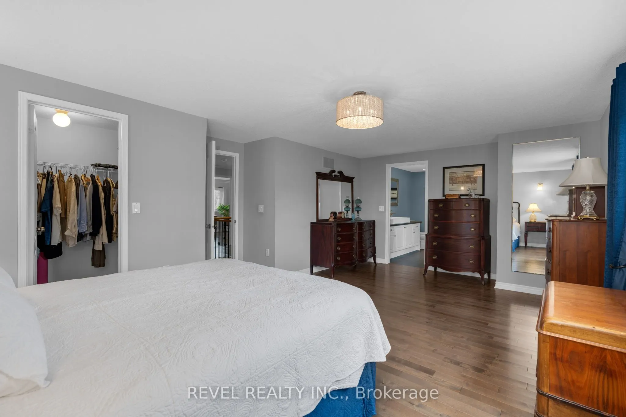 1058 Muriel Street