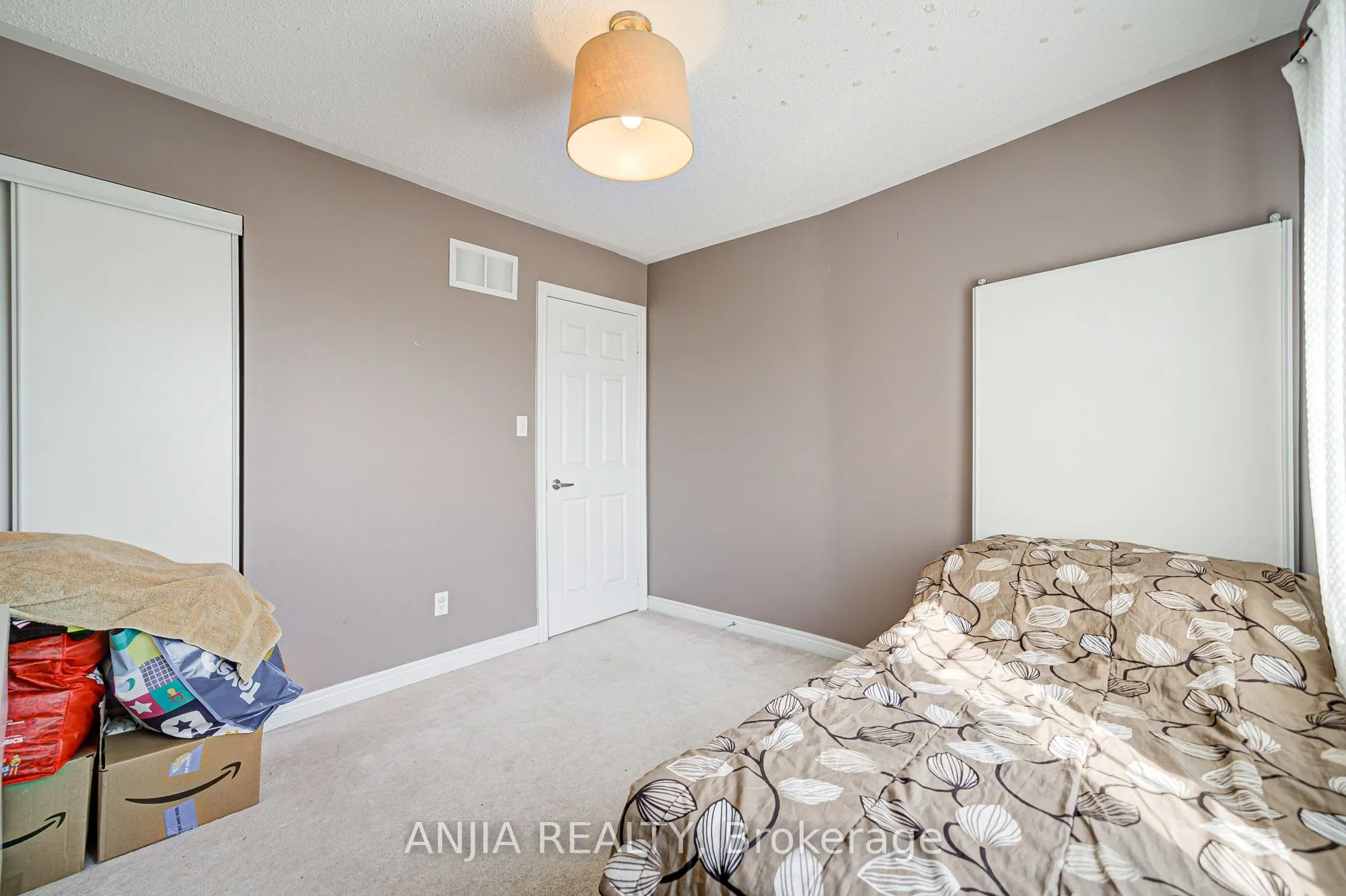 30 Greensborough Village Circle, #22