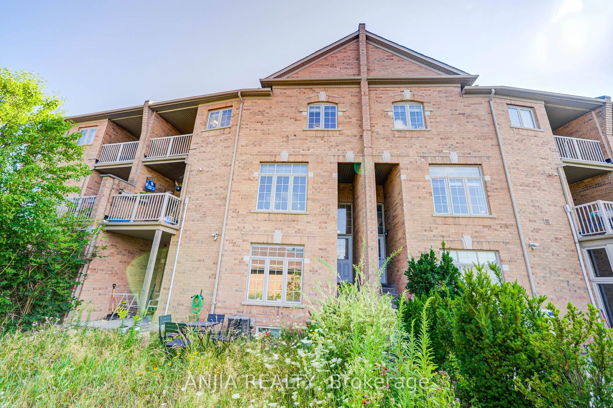 30 Greensborough Village Circle, #22