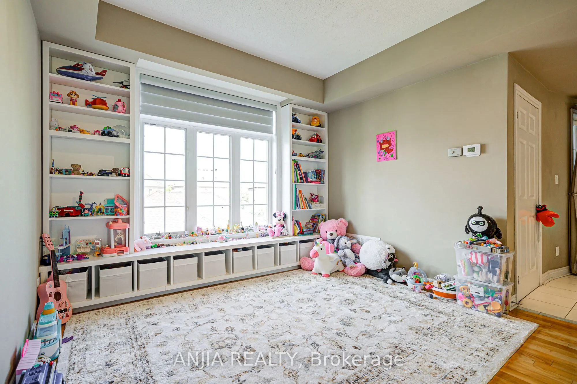 30 Greensborough Village Circle, #22