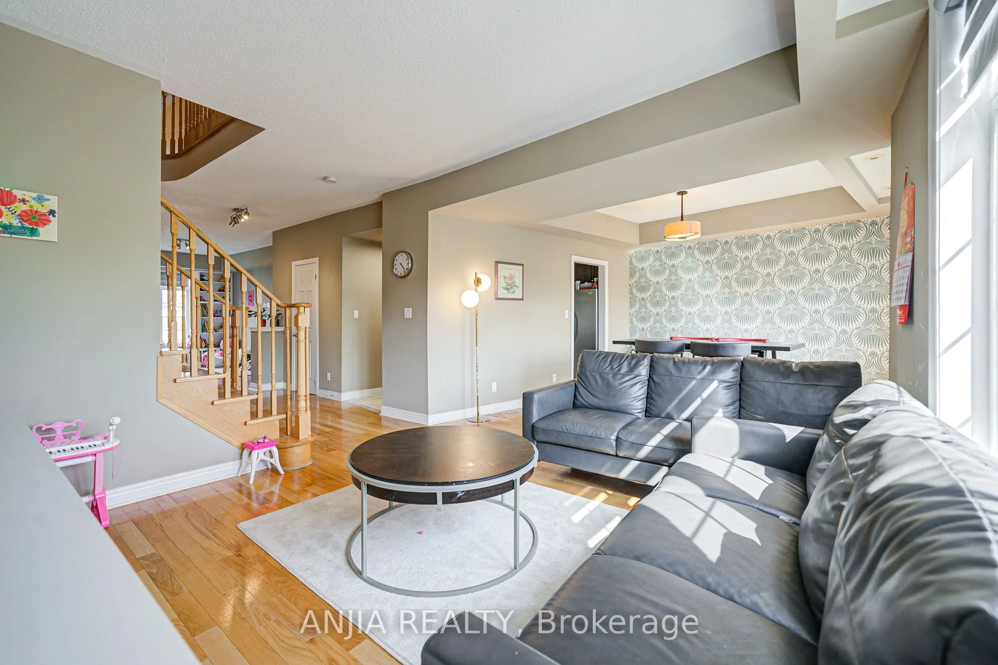 30 Greensborough Village Circle, #22