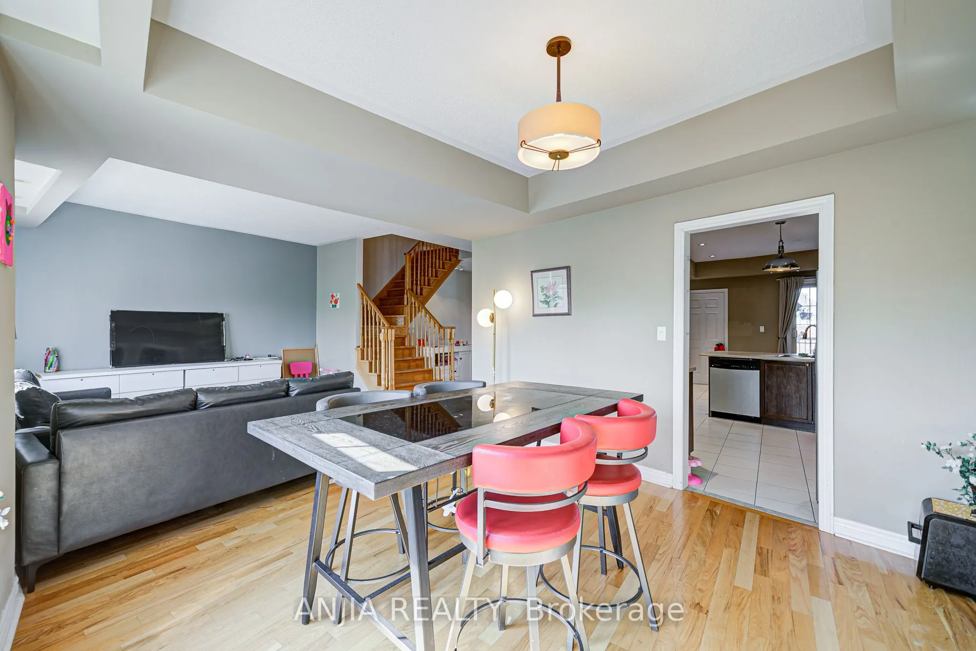 30 Greensborough Village Circle, #22