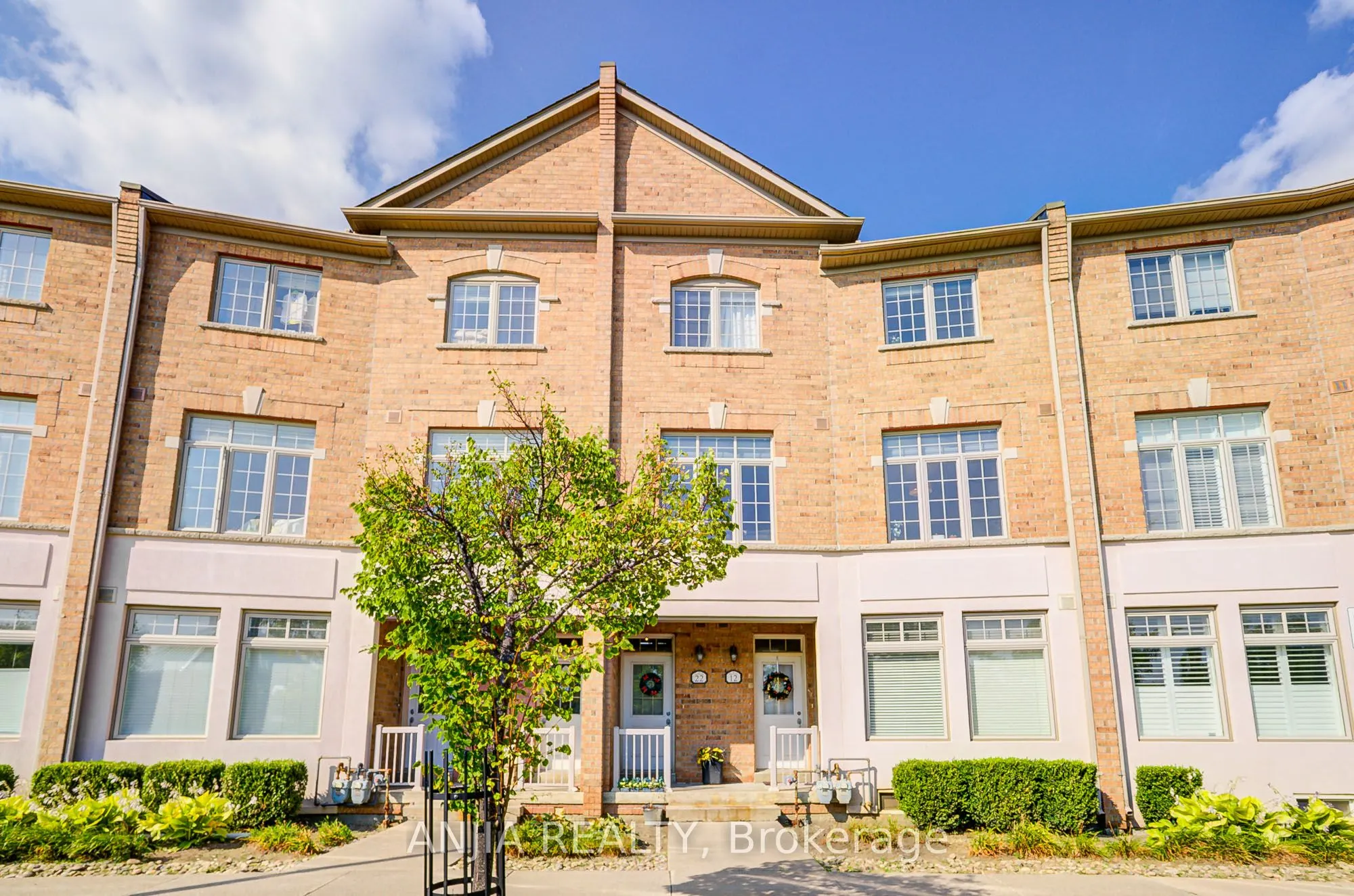 30 Greensborough Village Circle, #22