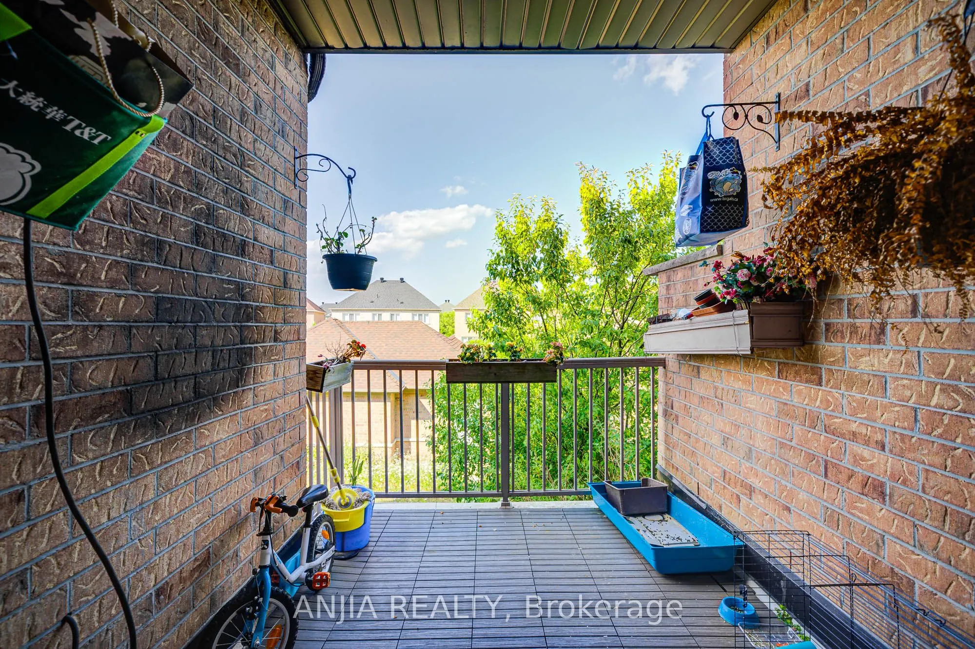 30 Greensborough Village Circle, #22