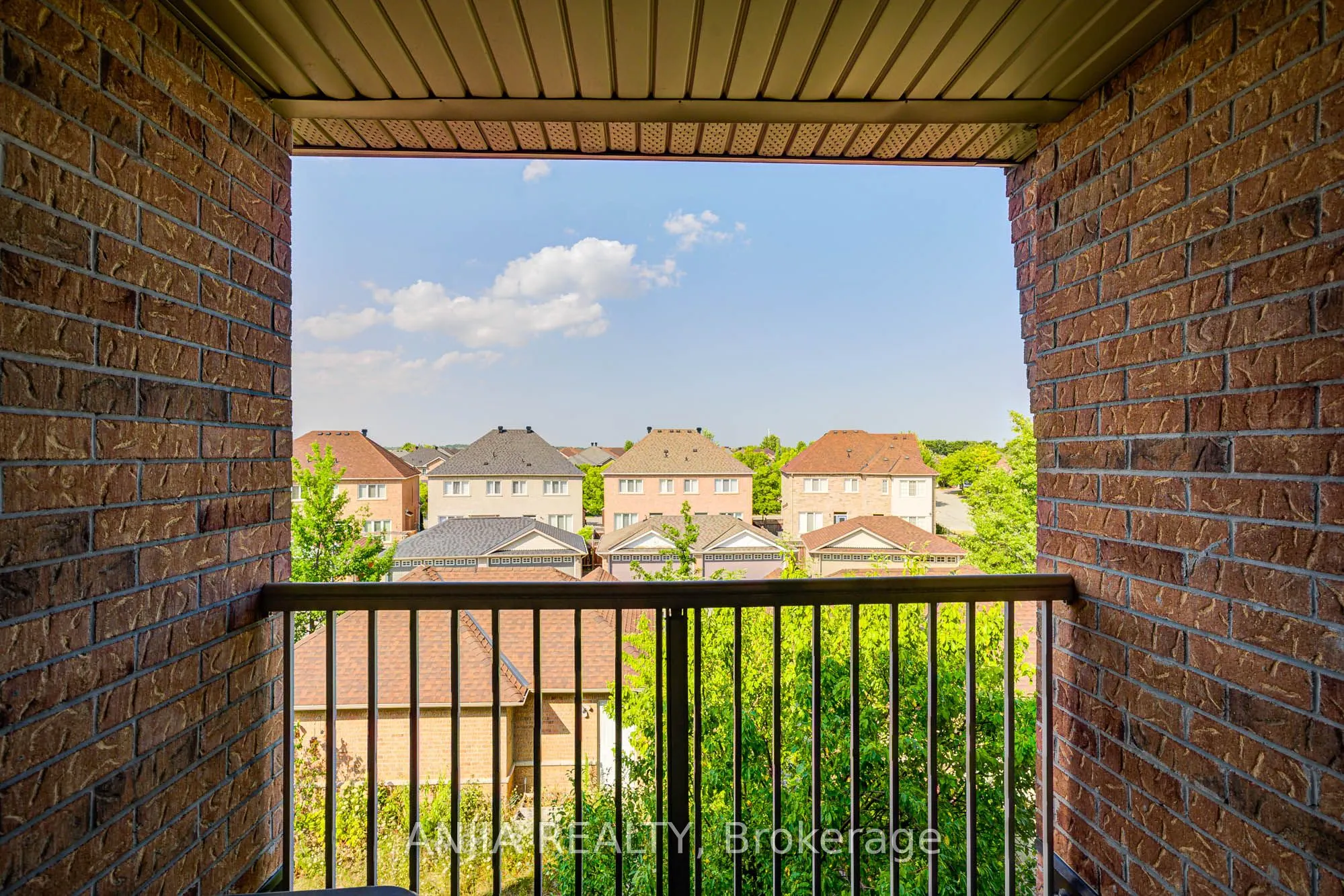 30 Greensborough Village Circle, #22