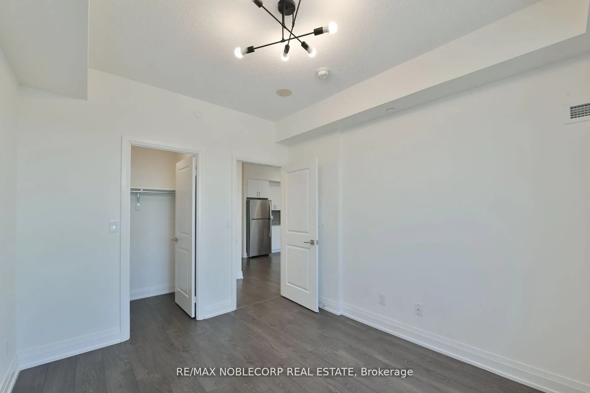 3700 Highway 7 W, #1007