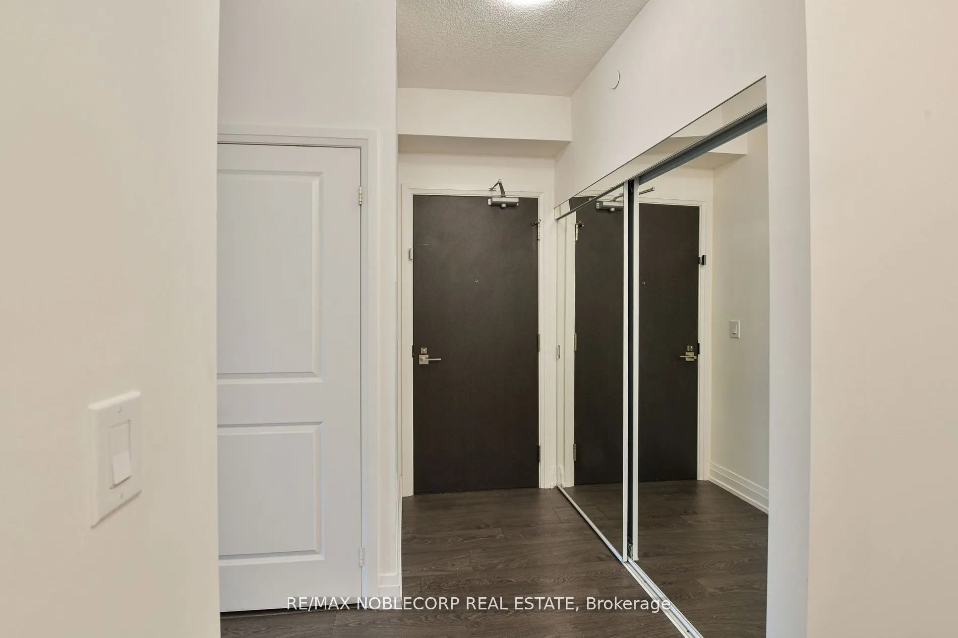 3700 Highway 7 W, #1007