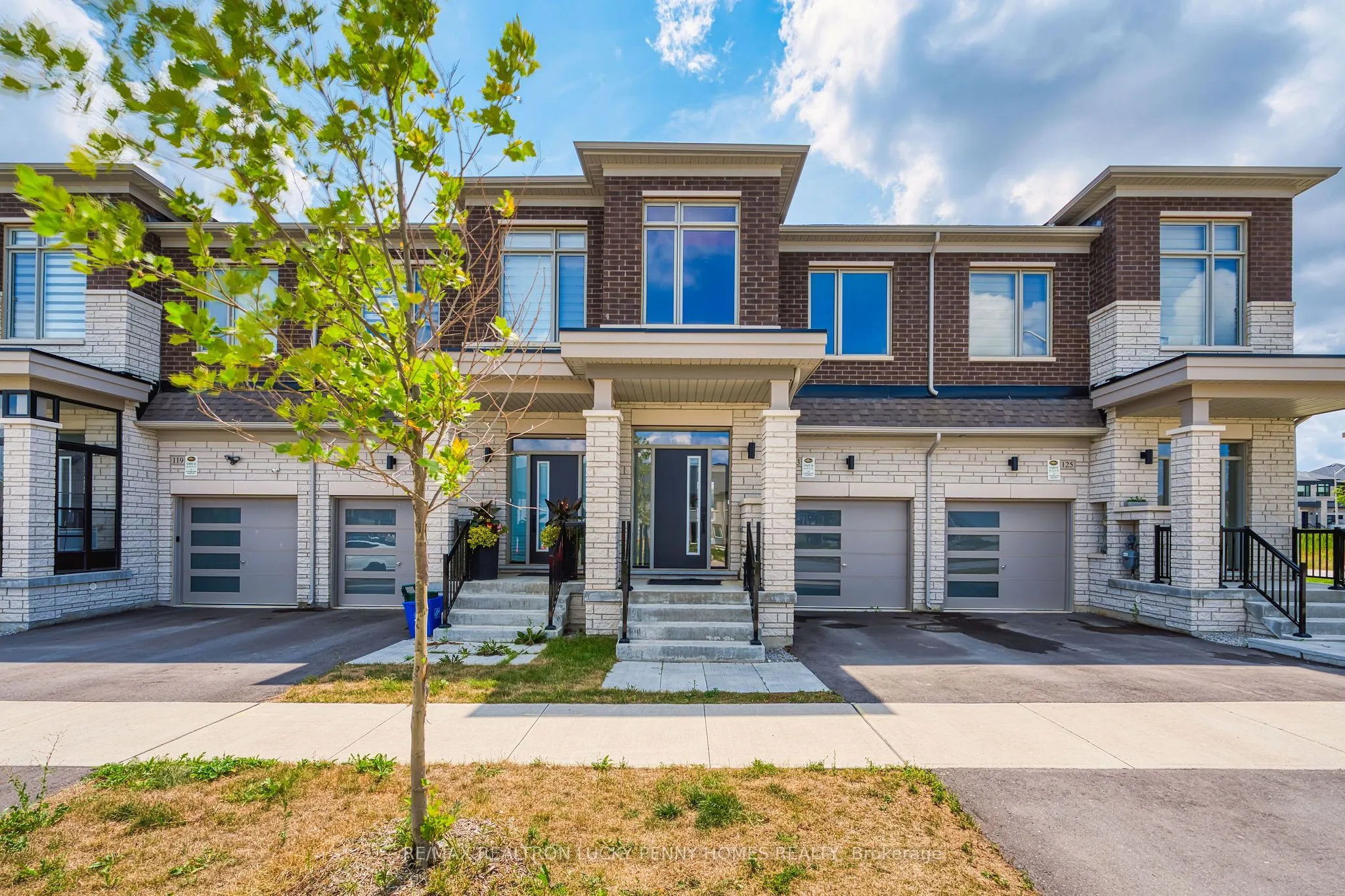123 Schmeltzer Crescent