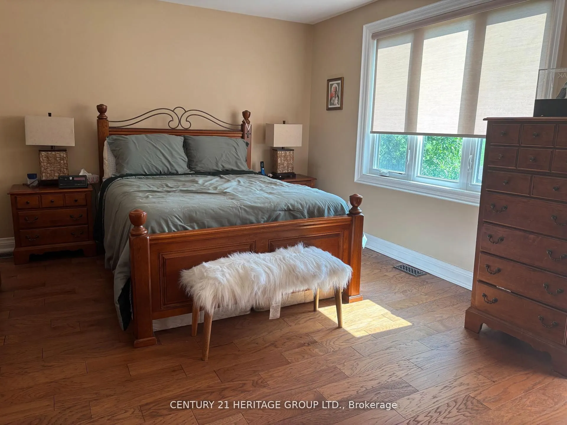 12020 Woodbine Avenue