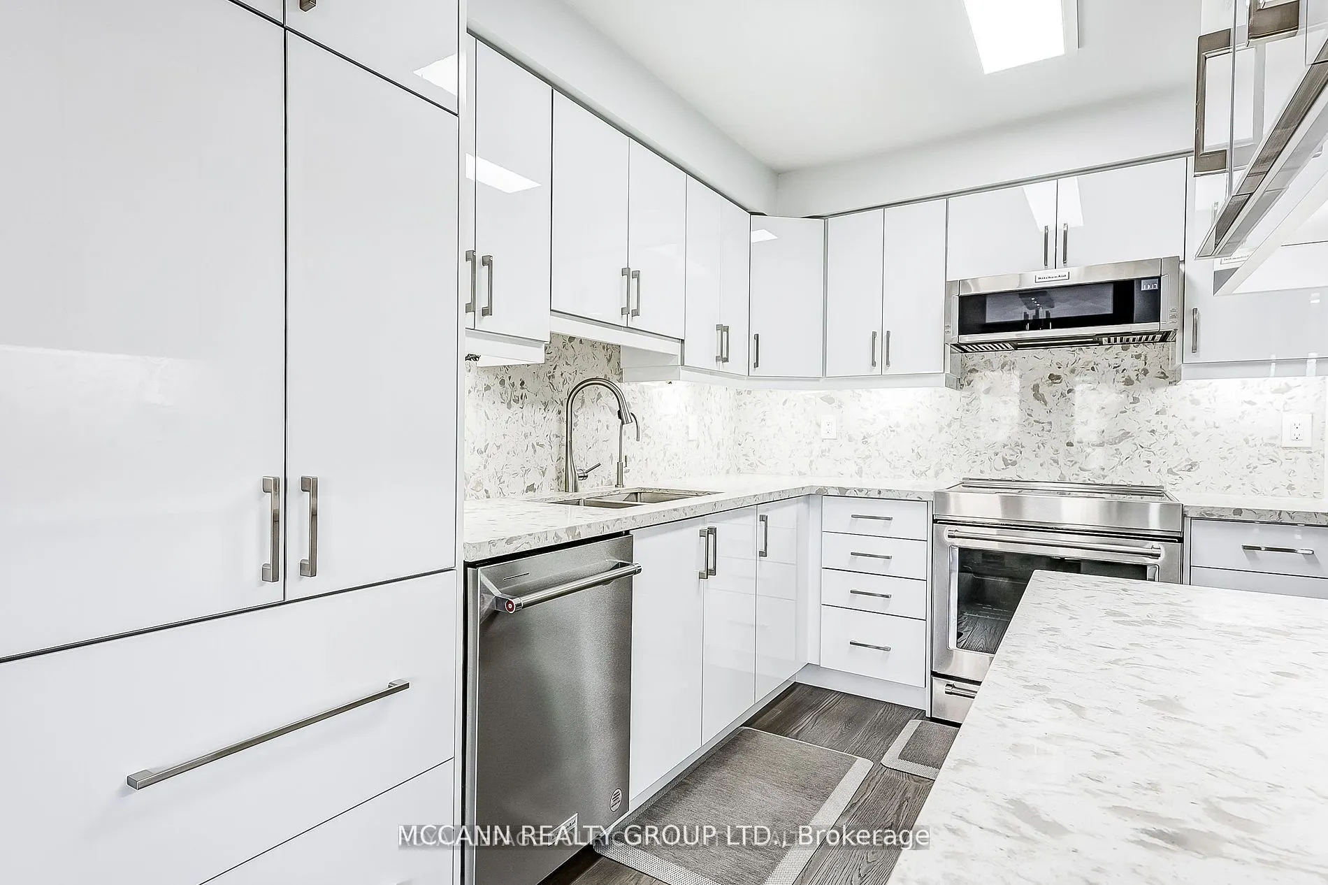 93 Revelstoke Crescent
