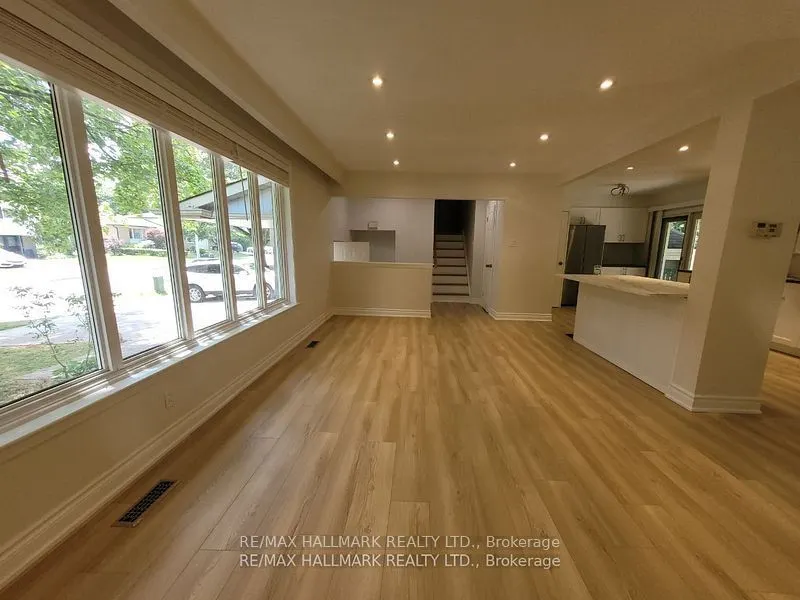 32 Hill Drive, #Main