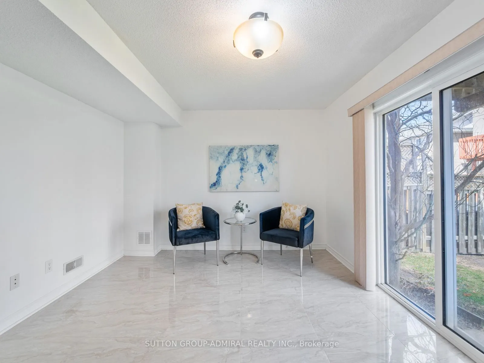 175 Gail Parks Crescent