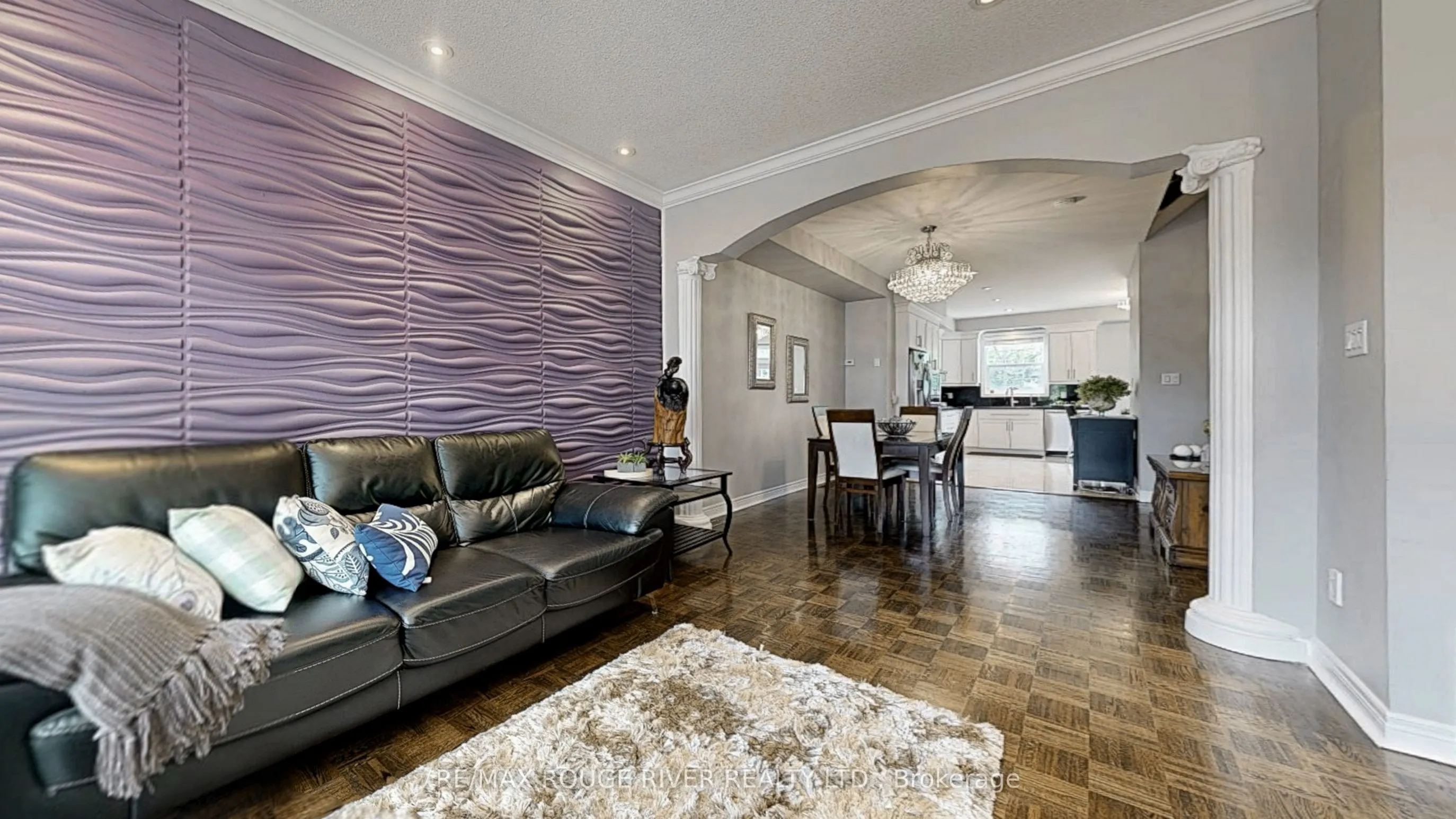 6 Leonard Street, #33