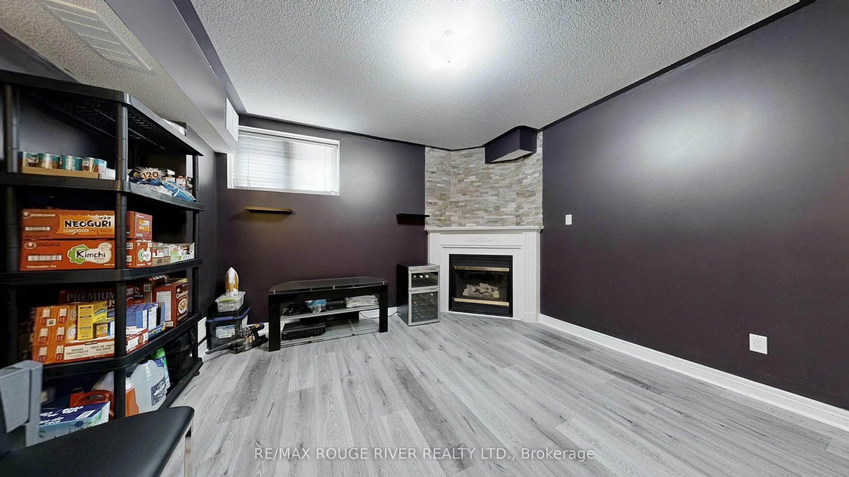 6 Leonard Street, #33