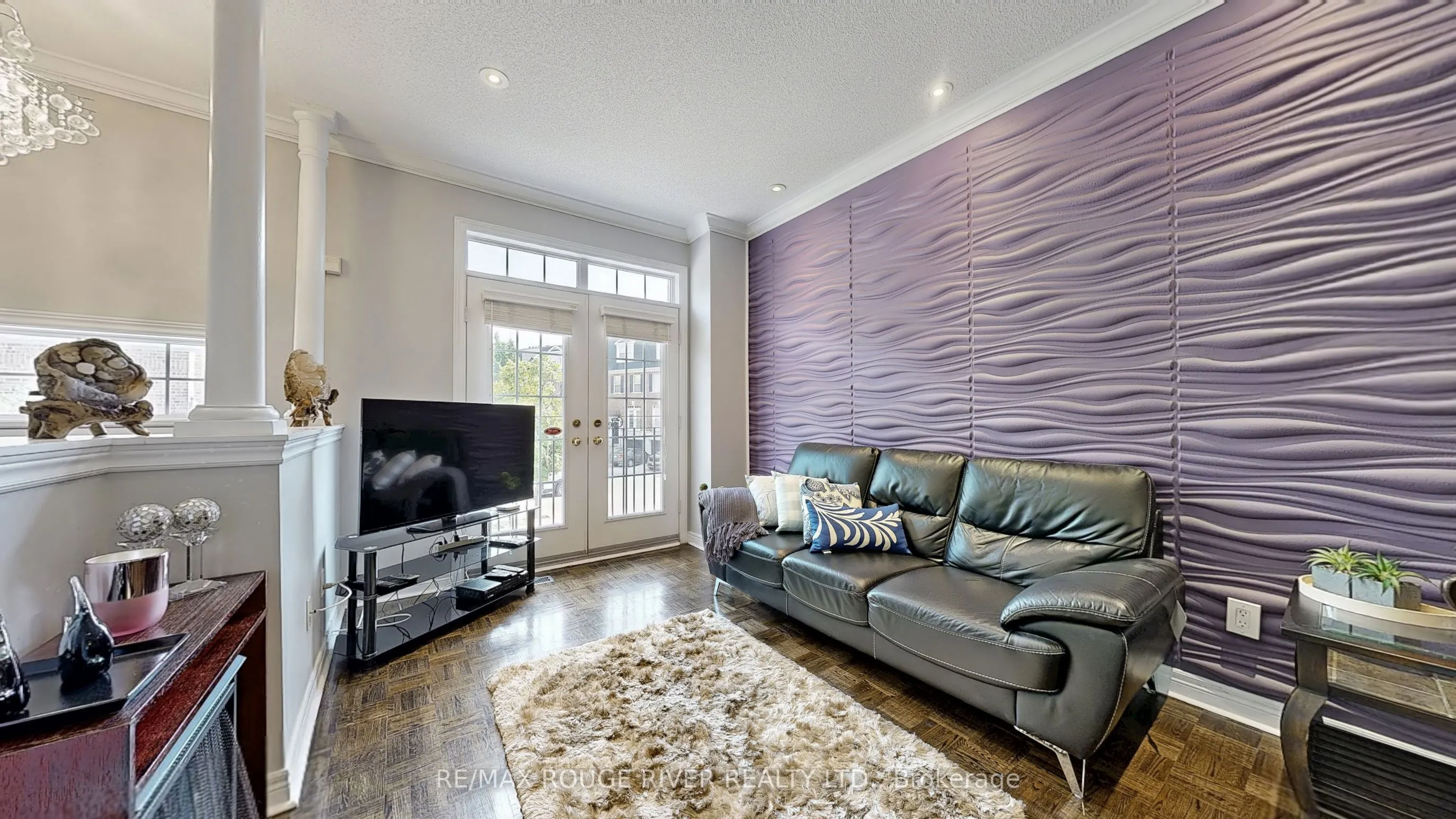 6 Leonard Street, #33