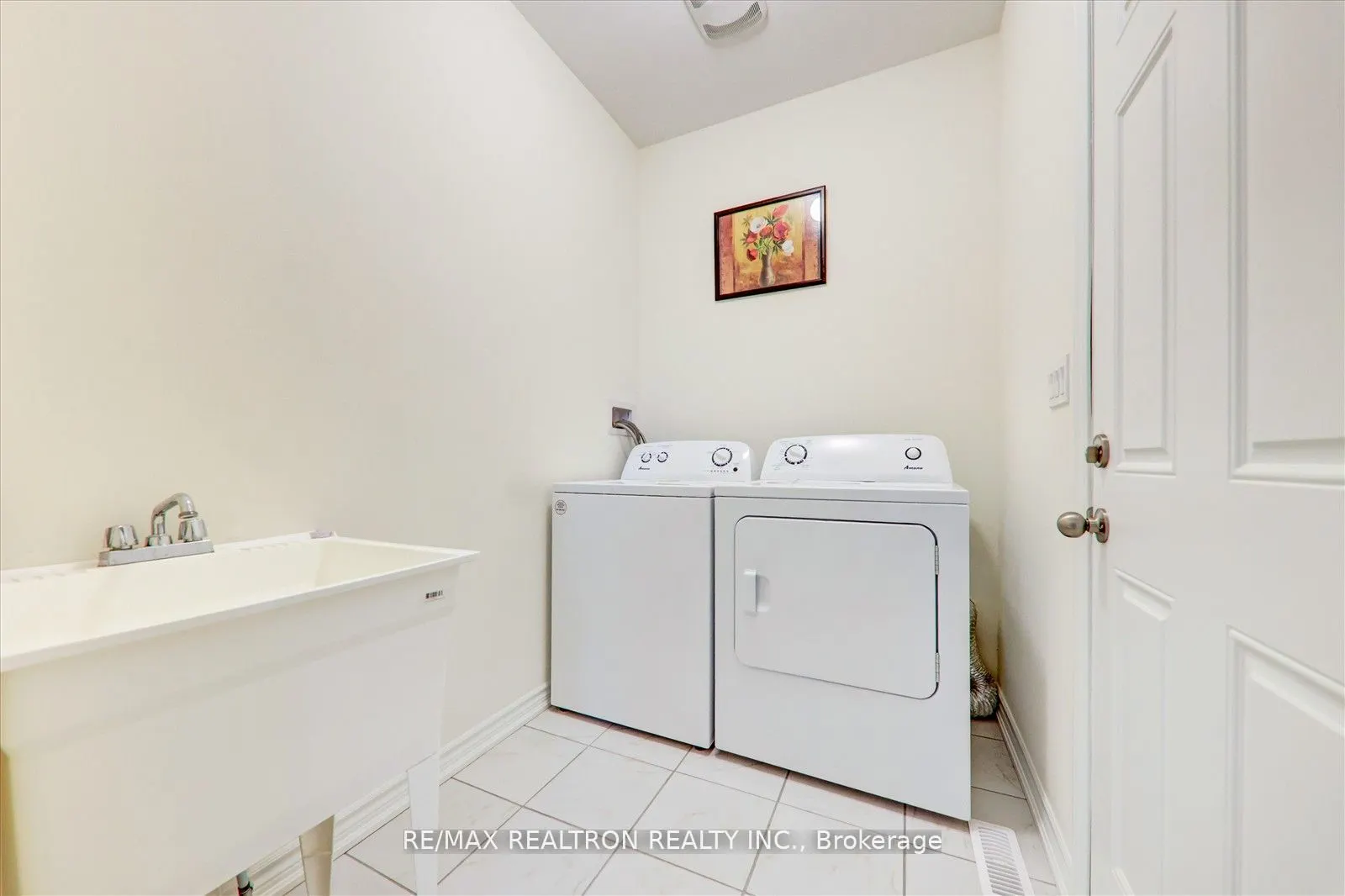 122 Cliff Thompson Court