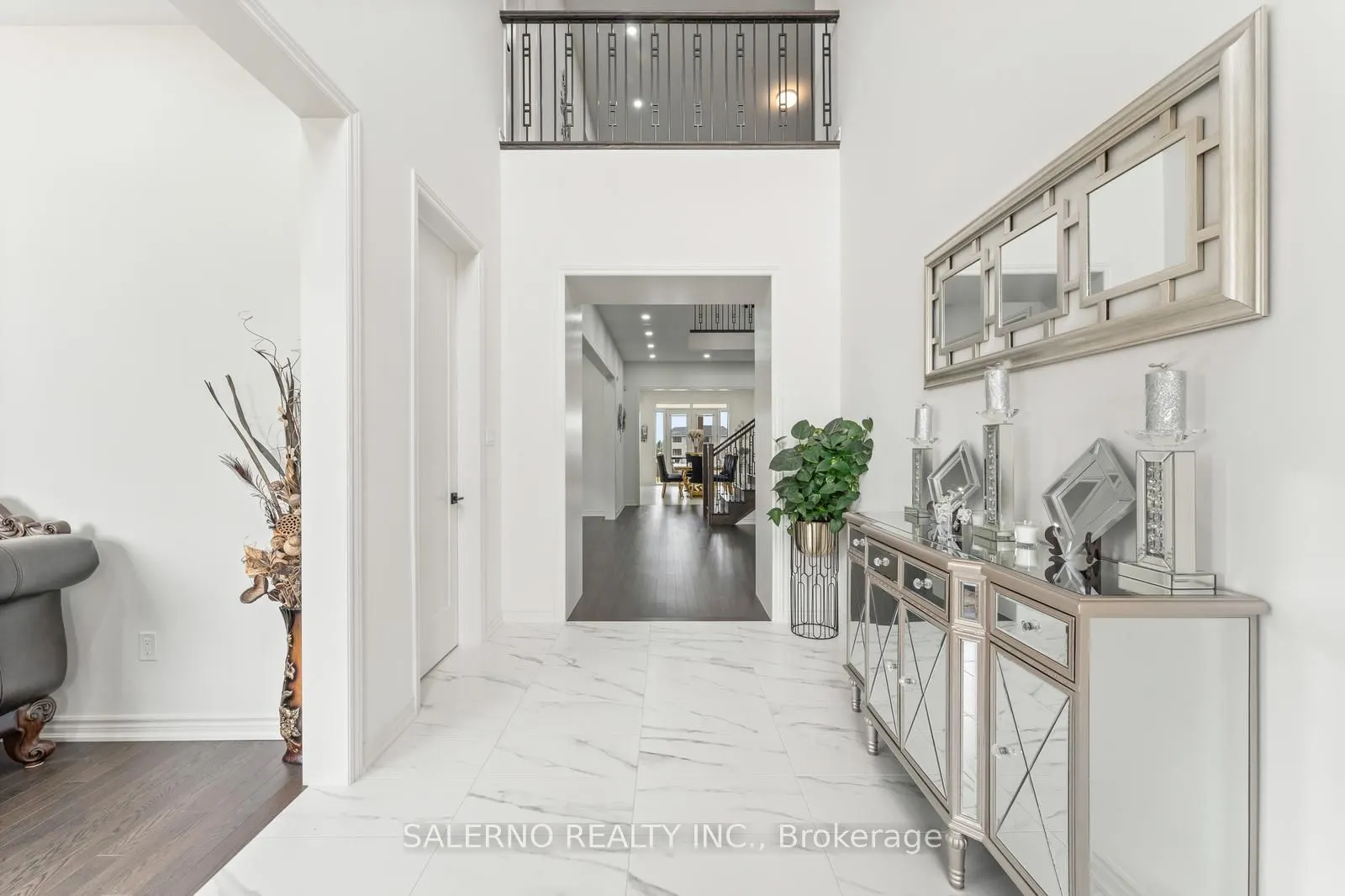6 Magnolia Avenue
