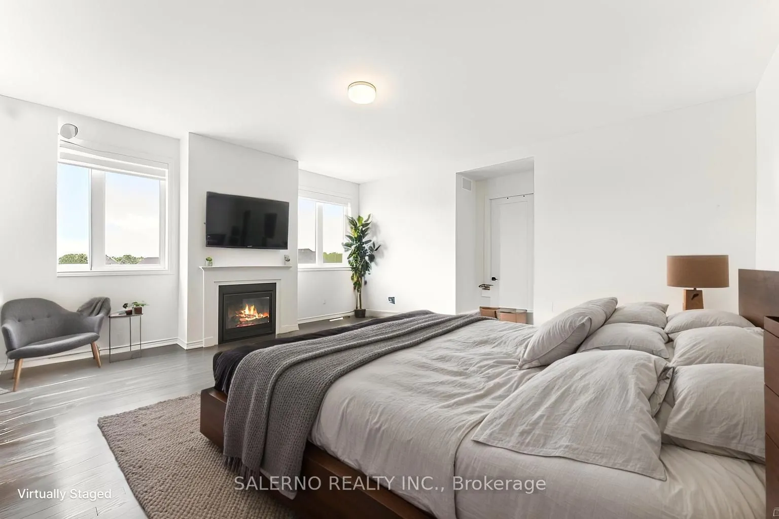 6 Magnolia Avenue