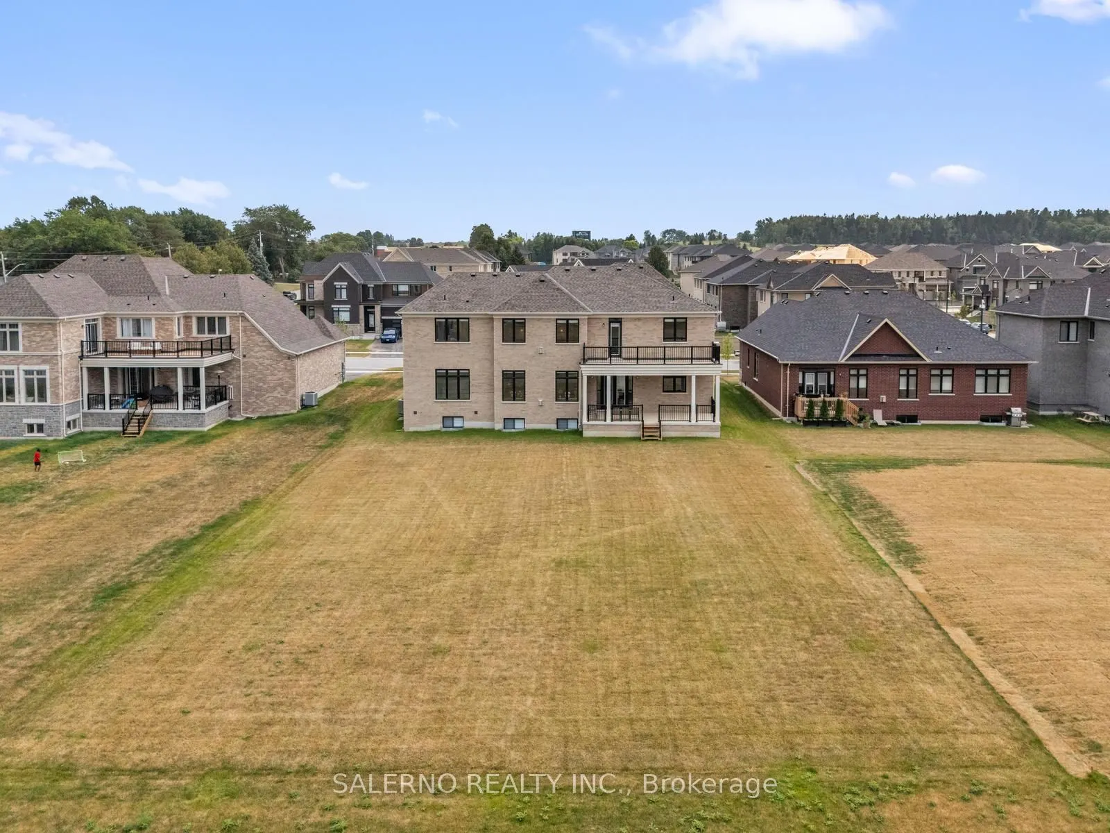 6 Magnolia Avenue