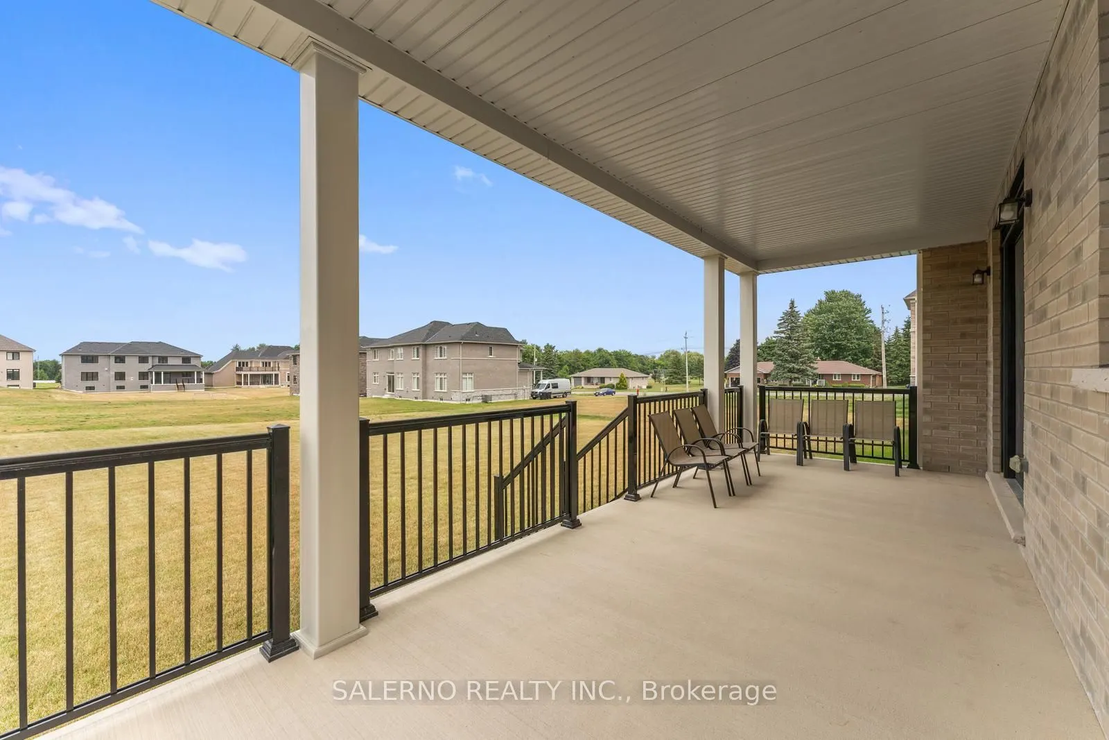 6 Magnolia Avenue
