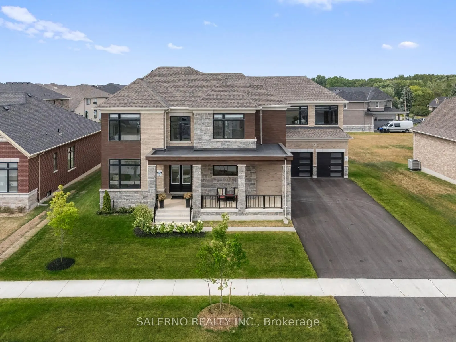 6 Magnolia Avenue