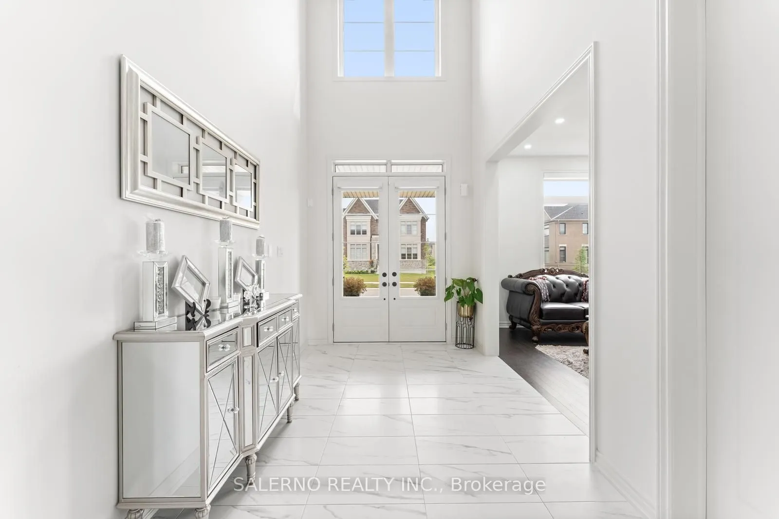 6 Magnolia Avenue