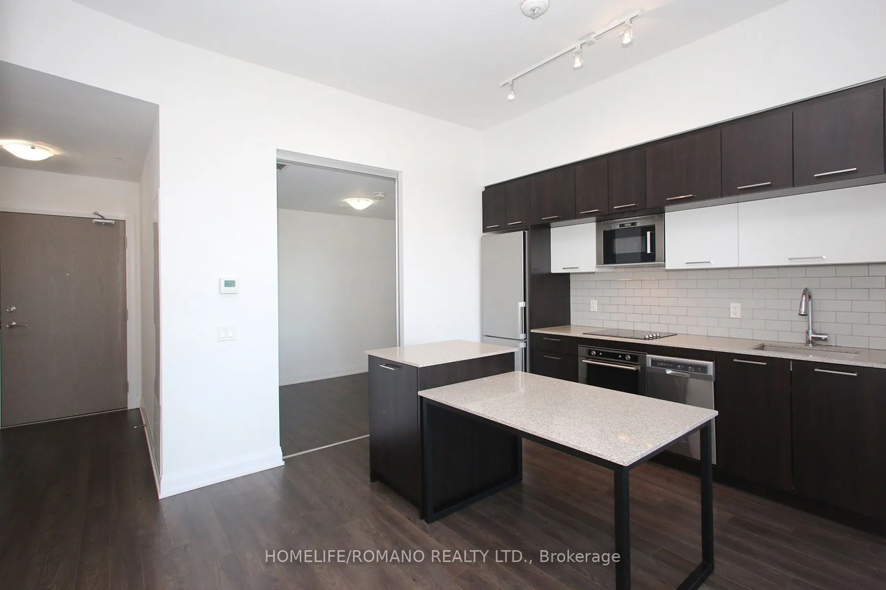 4800 HIGHWAY 7, #305