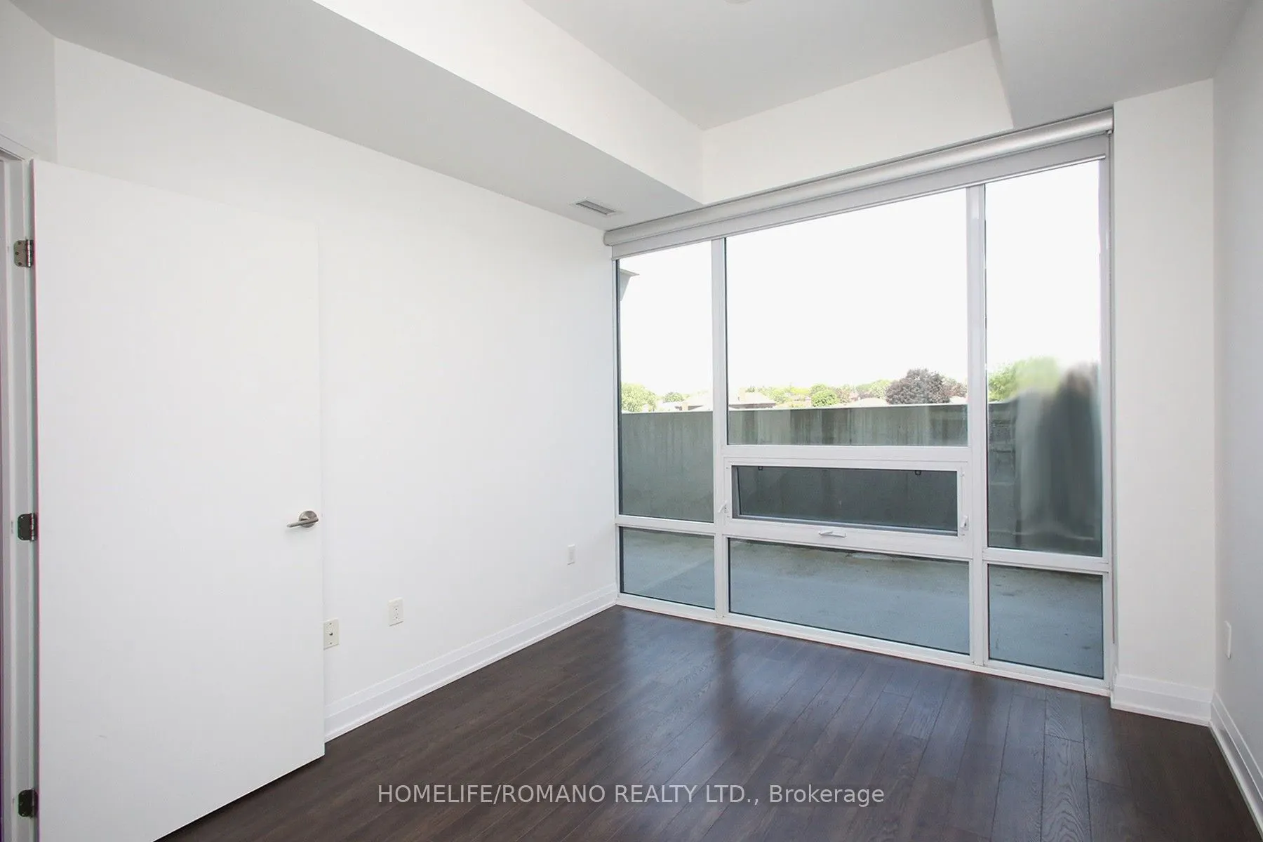 4800 HIGHWAY 7, #305