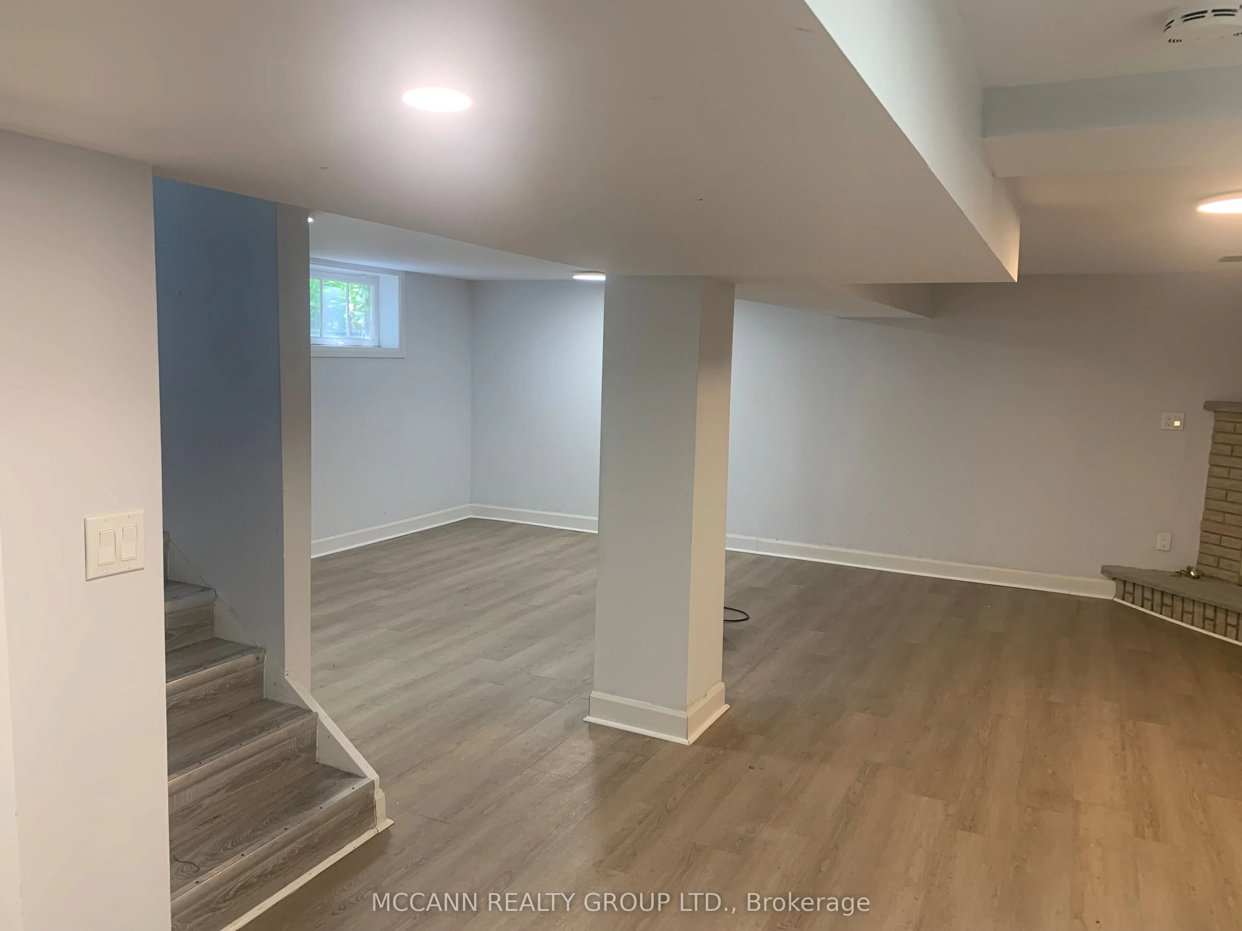 582 Mulock Court, #Unit B