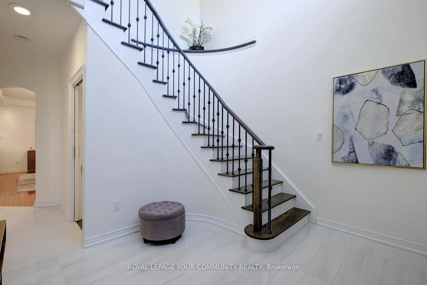 127 Golden Forest Road
