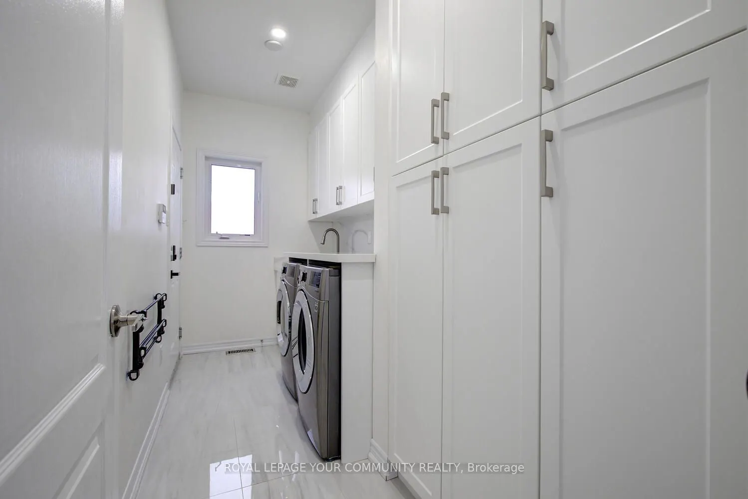 127 Golden Forest Road