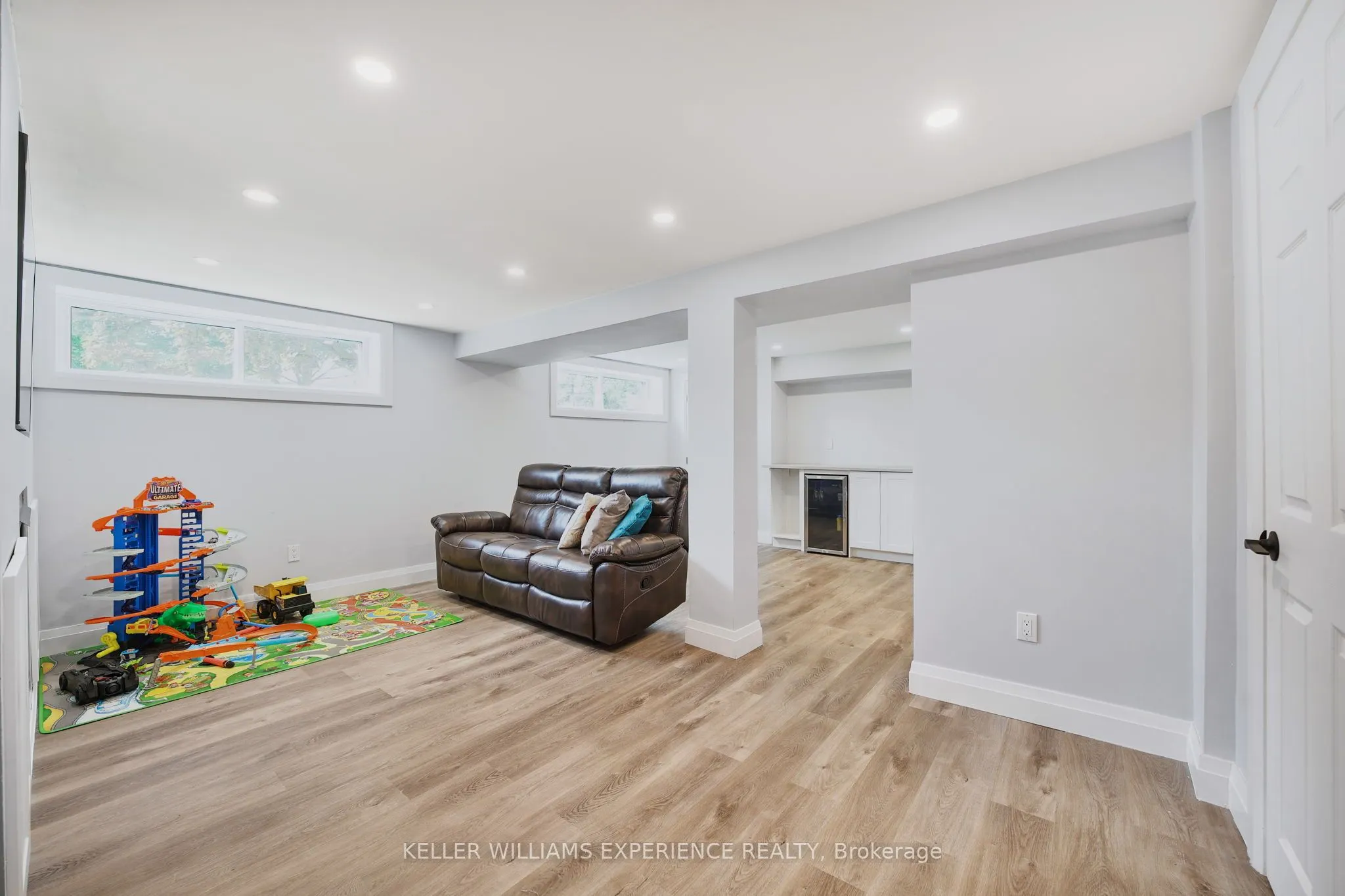 85 Gladman Avenue